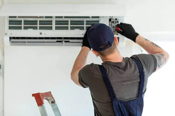 What to Do If Your Air Conditioner Breaks Down Mid-Summer