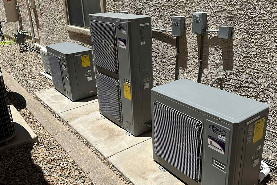 Outdoor heat pump units installed in Las Vegas NV